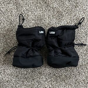 L-Bow Infant Snow/Winter Booties